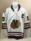Jonathan Toews 19 Chicago Blackhawks 2017 Winter Classic NHL Hockey Jersey XL