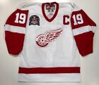 STEVE YZERMAN DETROIT RED WINGS AUTHENTIC NIKE 1997 STANLEY CUP JERSEY SIZE 44