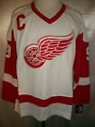 Gordie Howe Detroit Red Wings White 1987 2007 Throwback CCM NHL Jersey Large