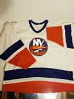 Maska CCM Sixe XL New York Islanders Jersey MINT NWOT