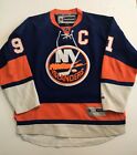 JOHN TAVARES NEW YORK ISLANDERS AUTOGRAPH HOCKEY JERSEY MENS XL GAME USED REEBOK