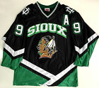 JONATHAN TOEWS NORTH DAKOTA FIGHTING SIOUX BLACK JERSEY CHICAGO BLACKHAWKS